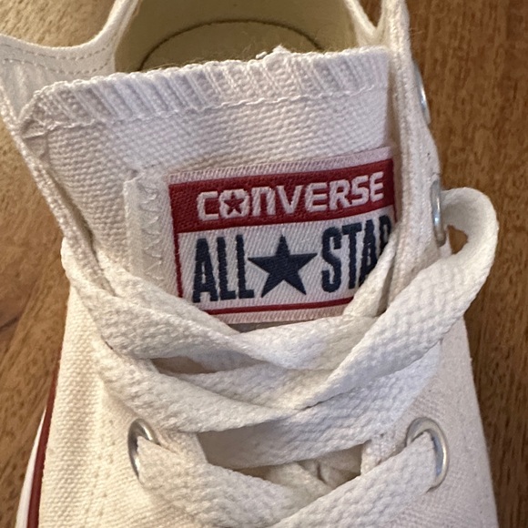 NWOT women’s Converse Chuck Taylor All-Star White Canvas Sneakers (sz: 7) - Picture 5 of 6